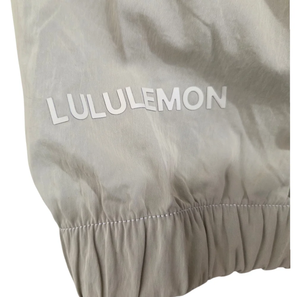 Lululemon Evergreen Anorak Packable Jacket Pullover Womens 8 Green Windbreaker - Picture 14 of 16